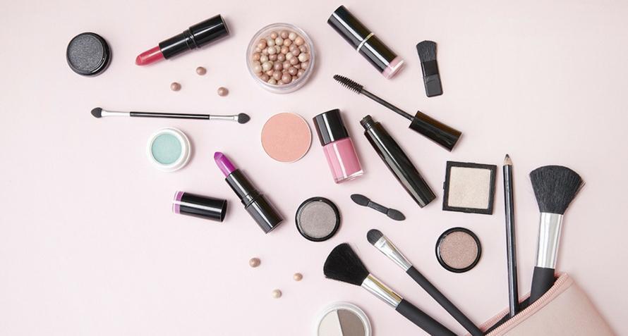 make up products manufacturer